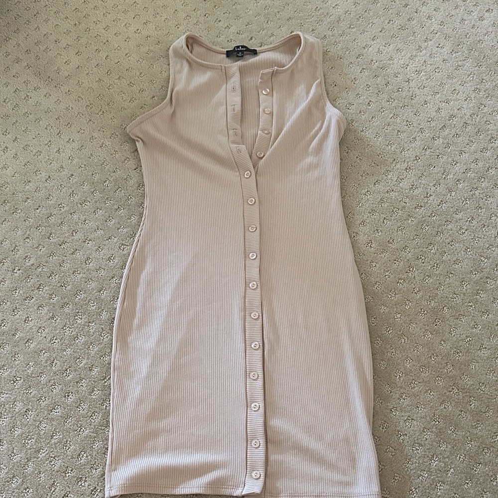 Elegant Beige Sleeveless Dress